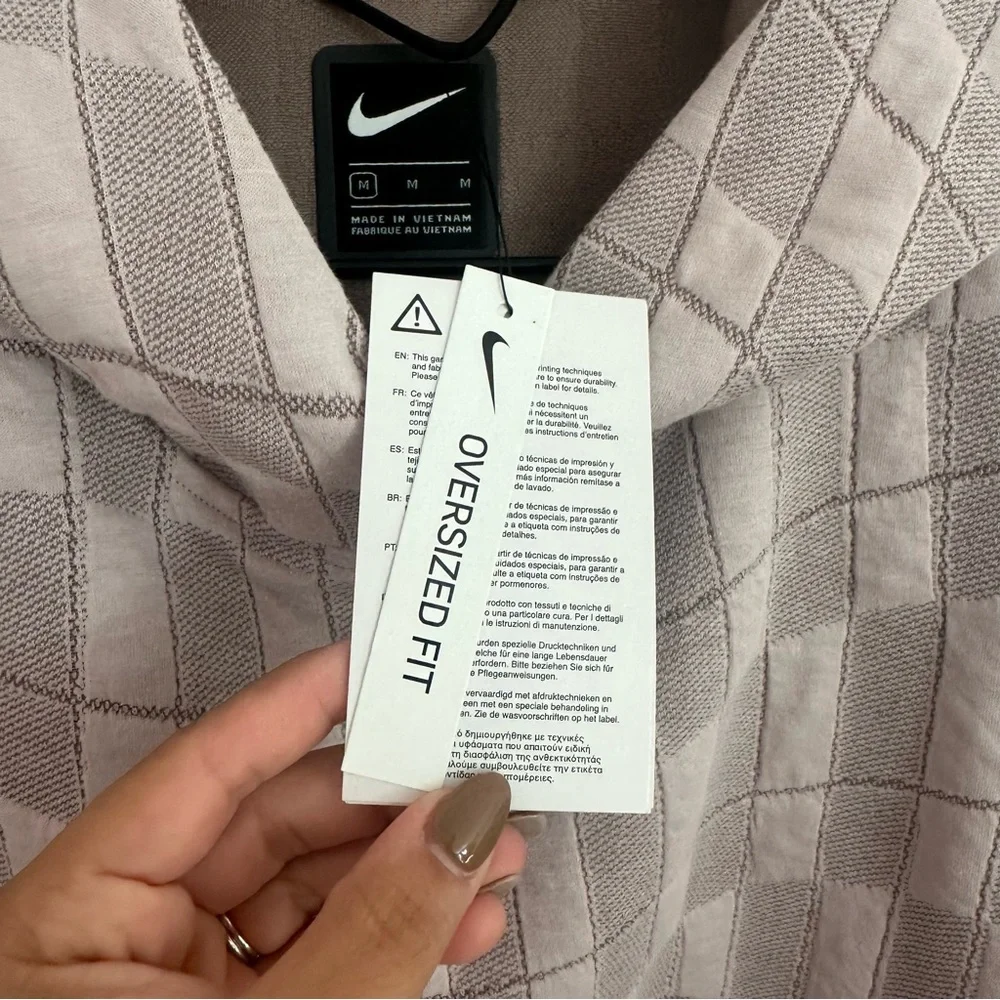 Nike Sportswear Tech Pack Hoodie Platinum Violet Size Medium Women’s NWT - Picture 8 of 15